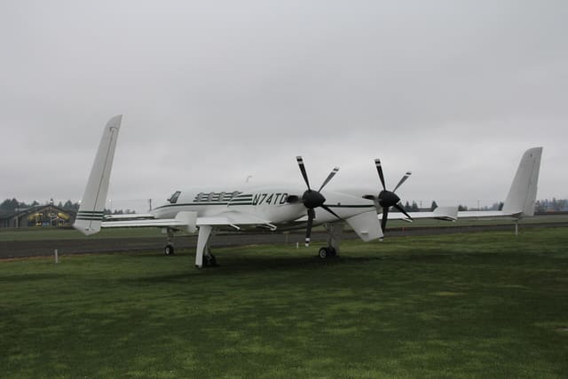  - Beechcraft