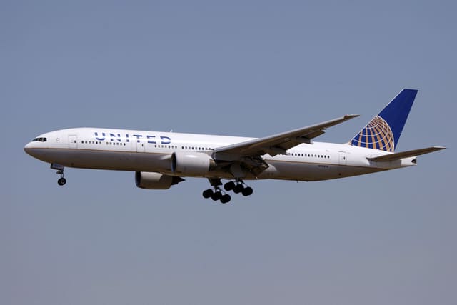 N225UA - Boeing