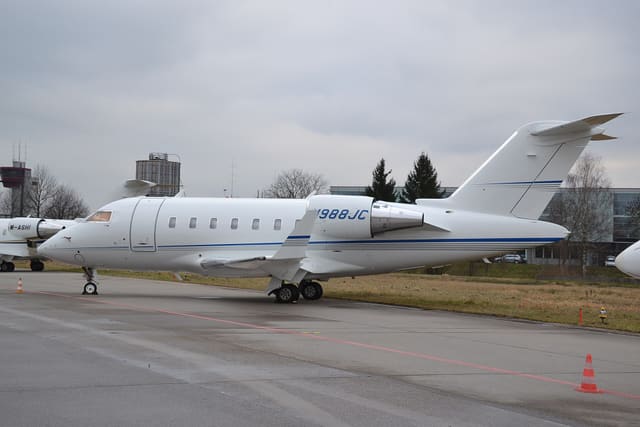 N988JC - Business jet