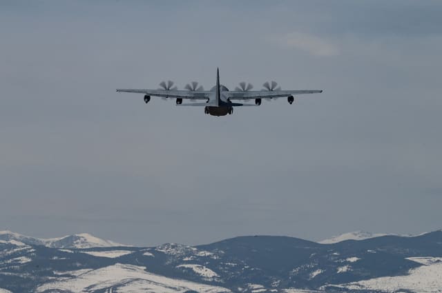  - Aircraft