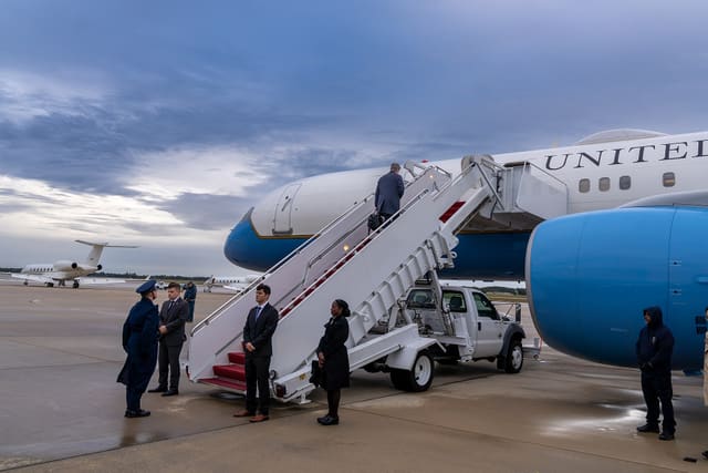  - Business jet