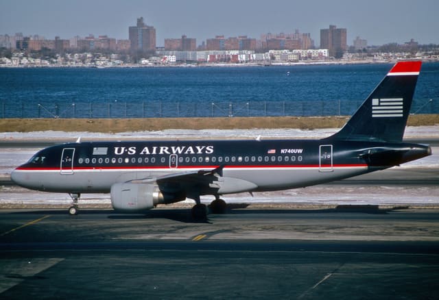 N740UW - Aircraft
