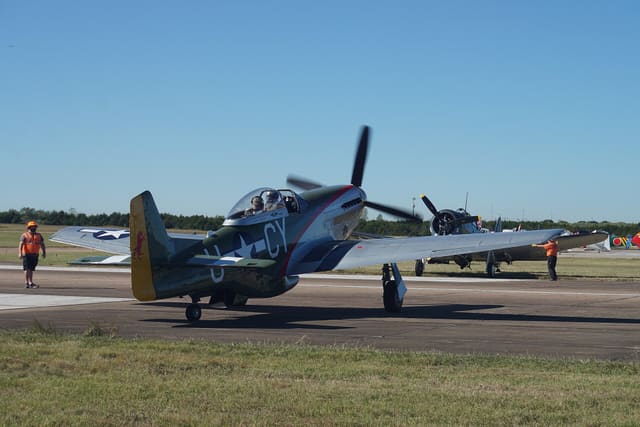 N5428V - Warbird
