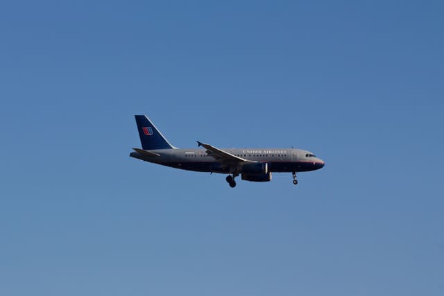 N826UA - Airbus