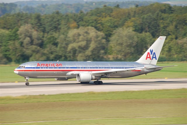 N388AA - Boeing