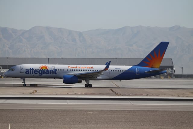 N902NV - Aircraft