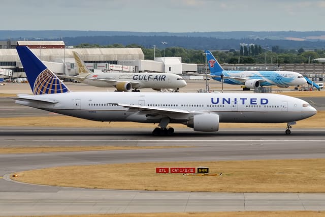N229UA - Boeing