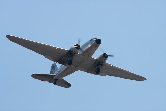 N4550J - Douglas