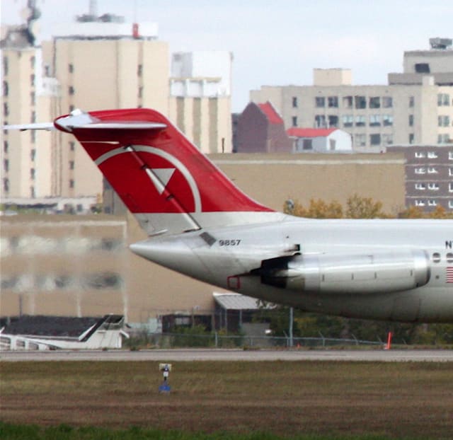 N766NC - Aircraft