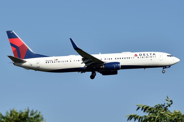 N823DN - Boeing