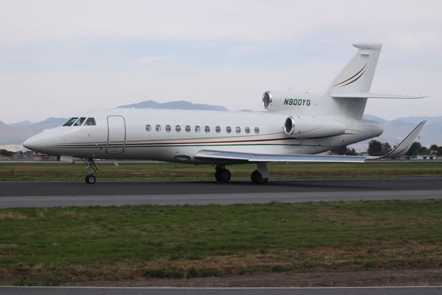 N900YG - Business jet