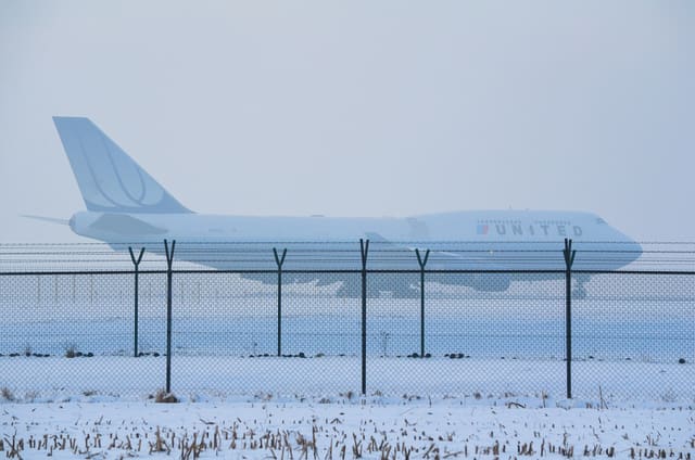 N175UA - Boeing