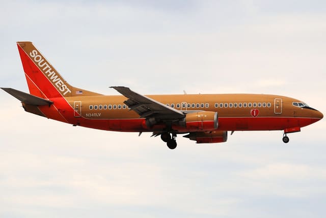 N340LV - Boeing