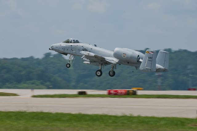  - Twin-engine aircraft
