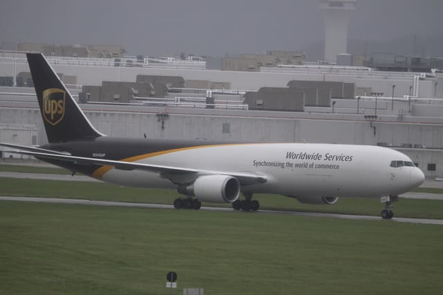 N345UP - Boeing