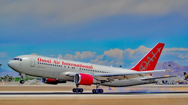 N225AX - Boeing
