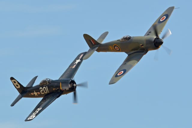 G-CBEL - Warbird