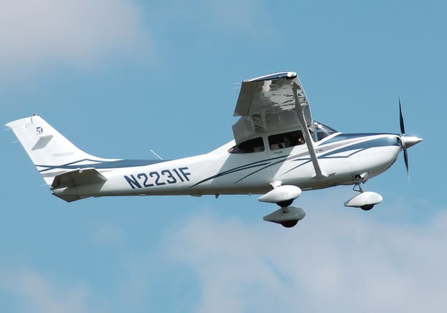 N2231F - Cessna