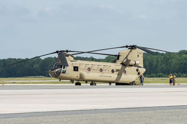 - Helicopter
