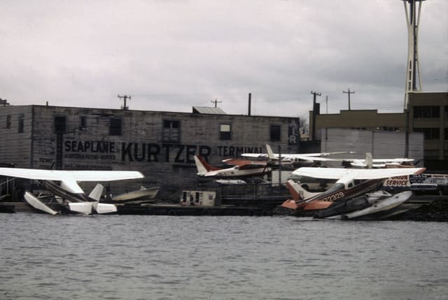 N1471M - Floatplane