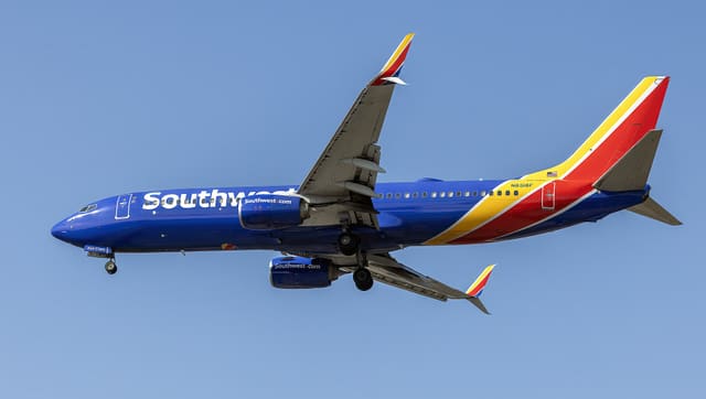 N8318F - Boeing