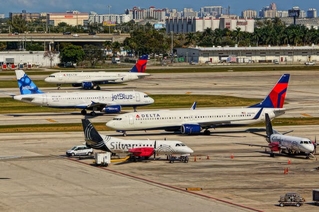 N344AG - Aircraft