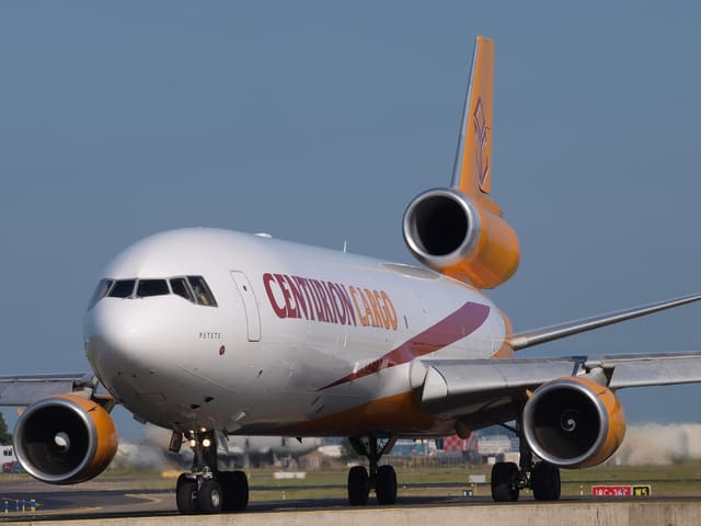 N987AR - Douglas