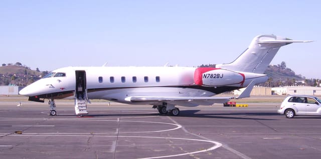 N782BJ - Business jet