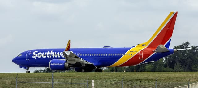 N8827Q - Boeing