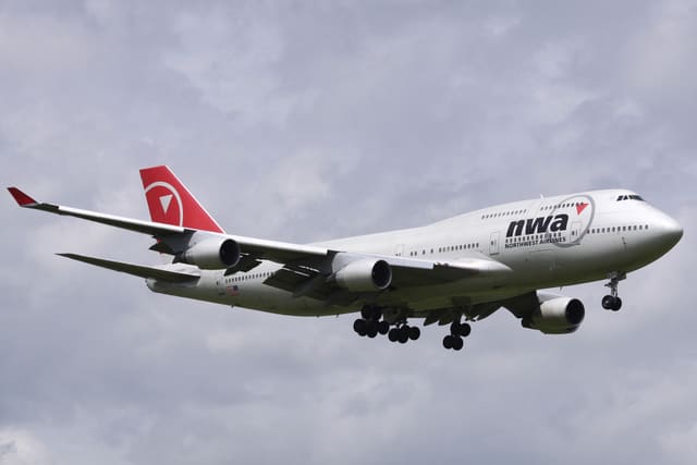 N671US - Boeing