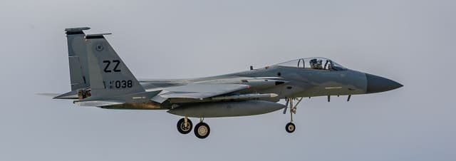  - Twin-engine aircraft