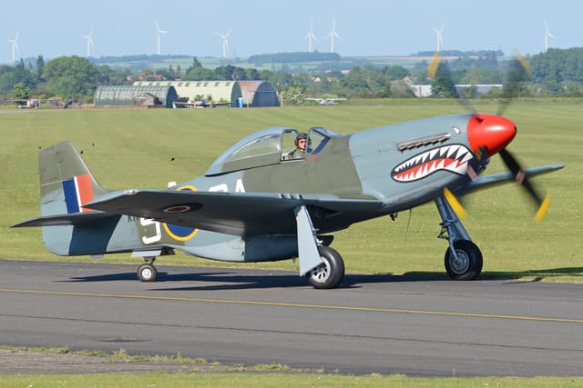 G-SHWN - Warbird
