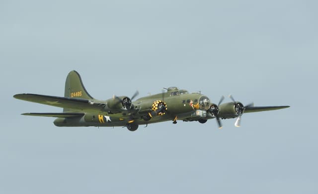  - Twin-engine aircraft