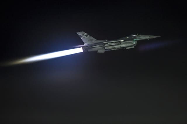 - Aircraft