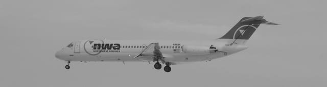 N949N - Douglas