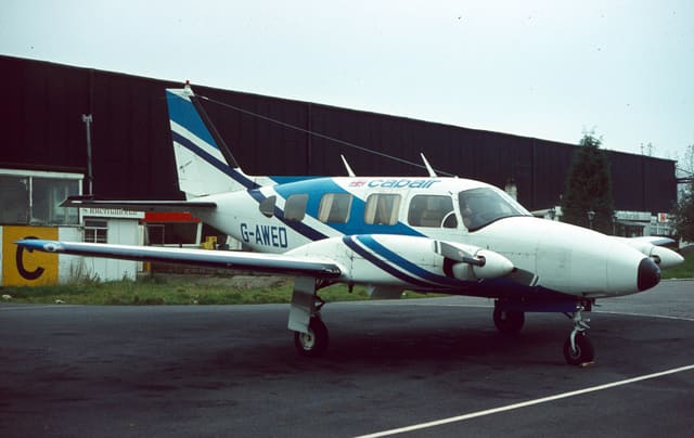 G-AWED - Twin-engine aircraft