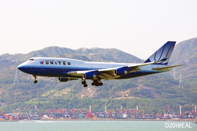 N117UA - Boeing