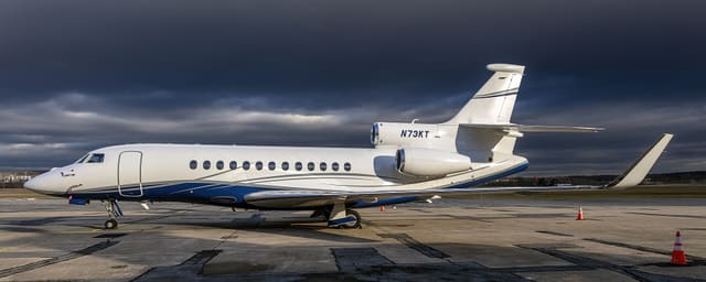 N73KT - Business jet