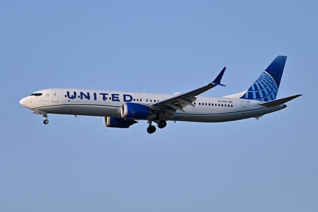 N77580 - Boeing
