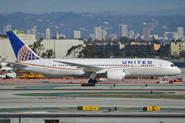 N26906 - Boeing