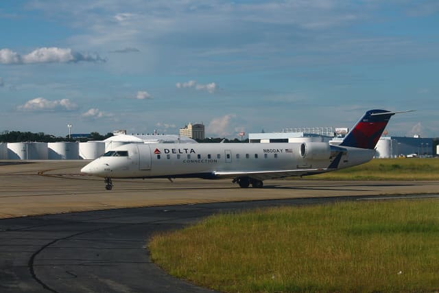 N800AY - Bombardier