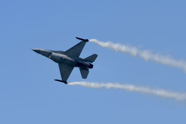  - Single-engine aircraft