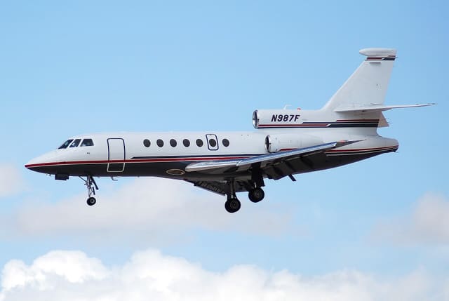N987F - Business jet