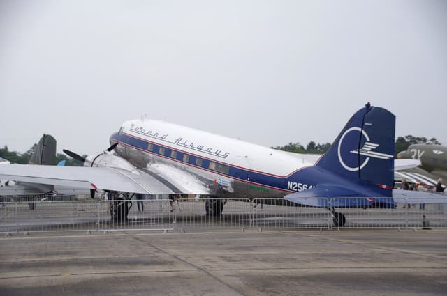 N25641 - Aircraft