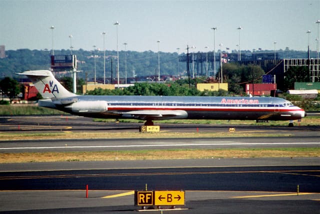 N227AA - Twin-engine aircraft