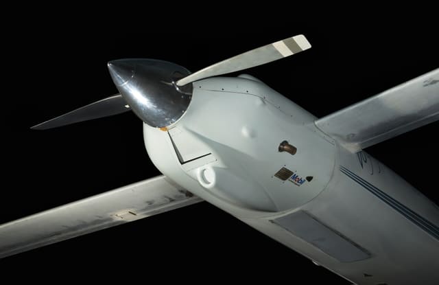  - Glider