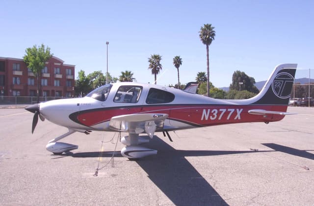 N377X - Cirrus