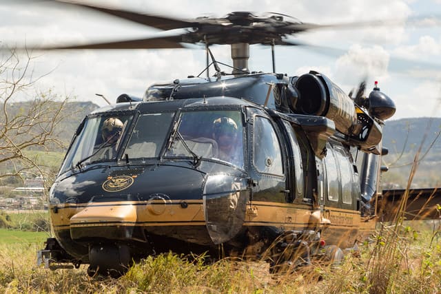 N72764 - Helicopter