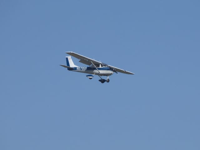 N8795S - Single-engine aircraft