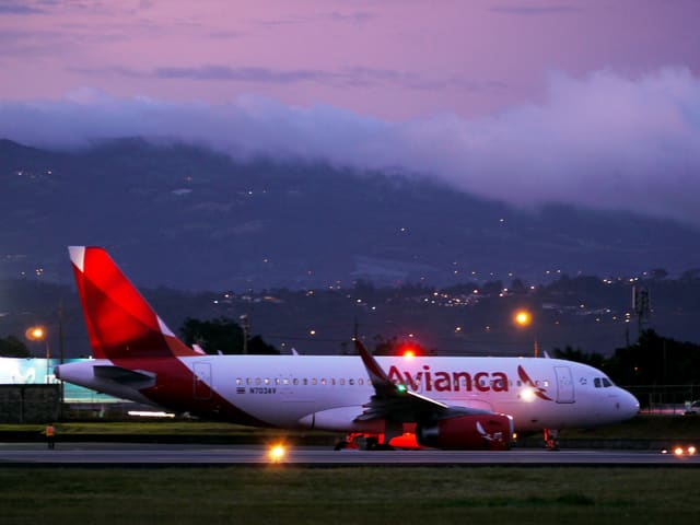 N703AV - Airbus